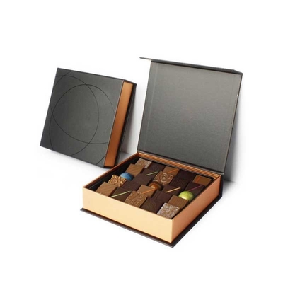CCNB-de Doos die van de Chocoladegift F-de Giftdozen verpakken van de Fluit Gouden Folie