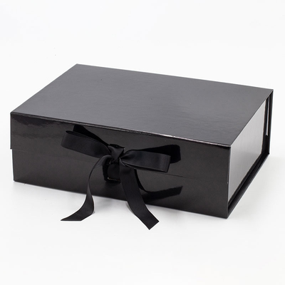 De zwarte 2mm Kledende Harde Glanzende Vernis van Giftdozen met Koordhandvat